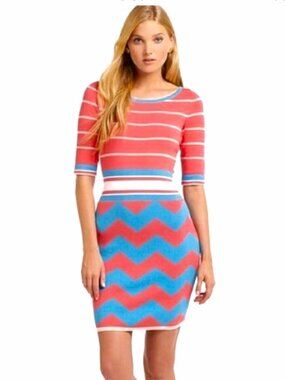 Lilly Pulitzer Ailani Coral Blue Chevron Striped Bodycon Dress